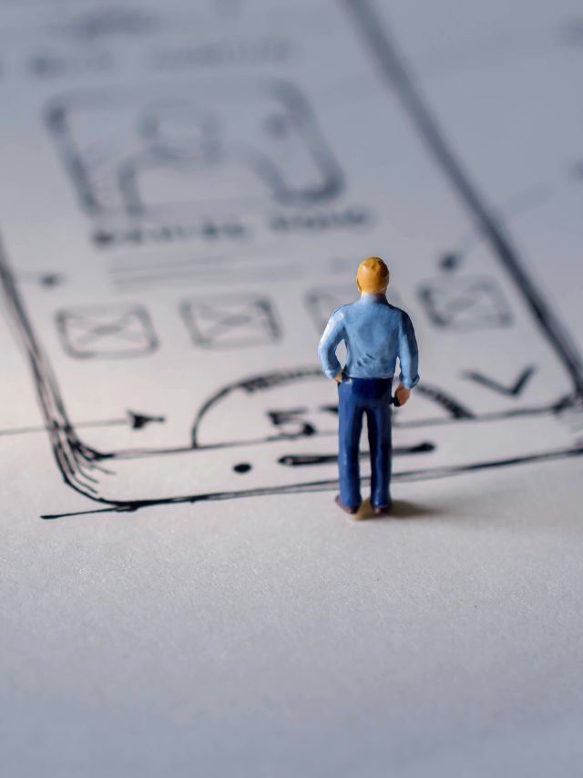 How Algorithms Are Solving Real-World Problems in Business and Industry